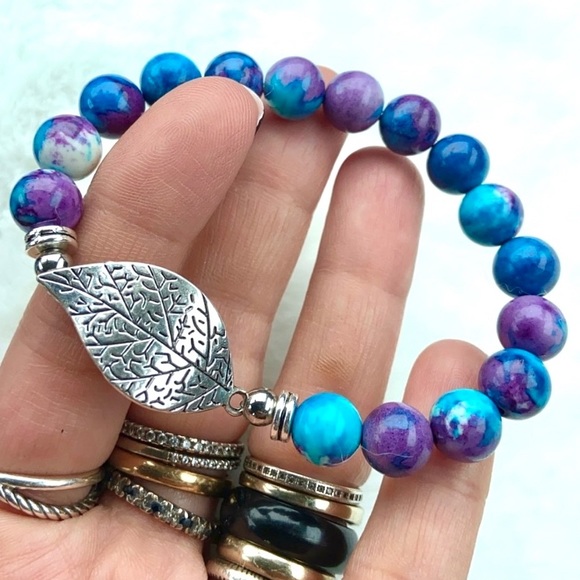 Silverskylight Jewelry - Purple blue snowflake jasper beads silver leaf